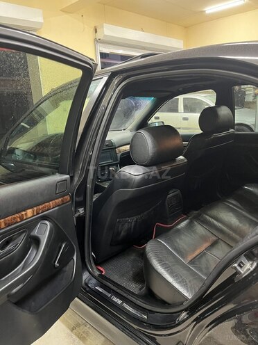 BMW 523 1996, 400,000 km - 2.5 l - Bakı