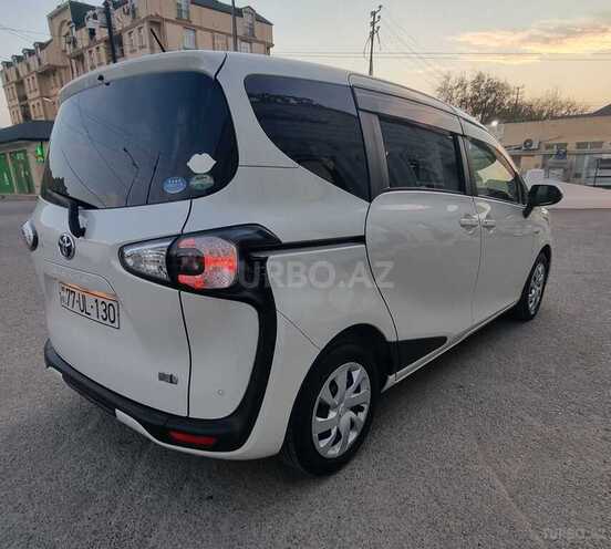 Toyota Sienta 2016, 57,000 km - 1.5 l - Bakı