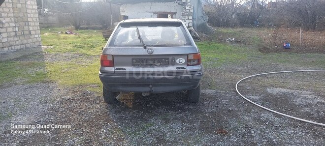 Opel Astra 1993, 247,654 km - 1.4 l - Bərdə