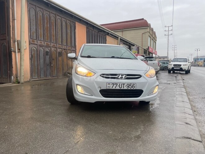 Hyundai Accent 2017, 136,700 km - 1.6 l - Bakı