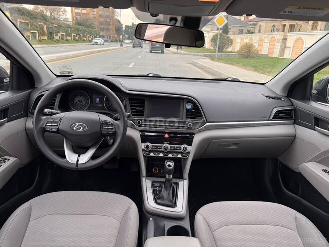 Hyundai Elantra 2019, 90,000 km - 2.0 л - Bakı
