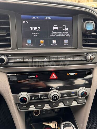 Hyundai Elantra 2019, 90,000 km - 2.0 л - Bakı