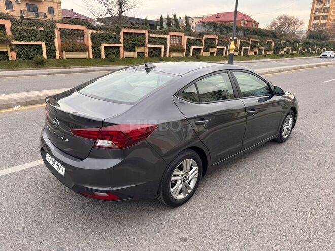 Hyundai Elantra 2019, 90,000 km - 2.0 л - Bakı