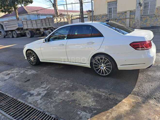 Mercedes E 250 4MATIC 2013, 82,000 km - 2.2 l - Bakı