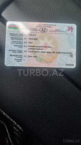 Mercedes E 250 4MATIC 2013, 82,000 km - 2.2 l - Bakı