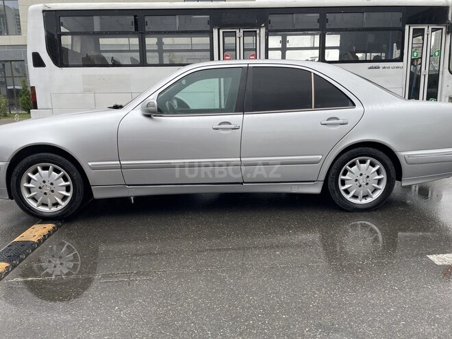 Mercedes E 270 2000, 279,600 km - 2.7 l - Bakı