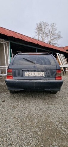 Mercedes C 230 1986, 390,000 km - 2.3 l - Göyçay