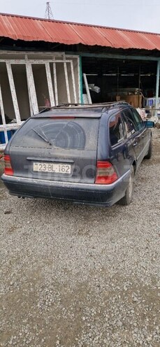 Mercedes C 230 1986, 390,000 km - 2.3 l - Göyçay