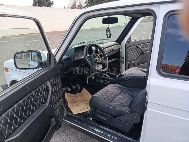 LADA (VAZ) Niva 2018, 95,000 km - 1.7 l - Samux