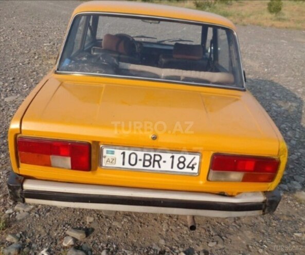 LADA (VAZ) 2105 1981, 300,000 km - 1.6 л - Qax