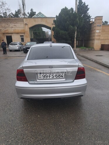 Opel Vectra 2000, 220,000 km - 1.8 l - Bakı