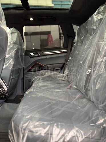 Porsche Cayenne Turbo 2011, 165,000 km - 4.8 l - Bakı