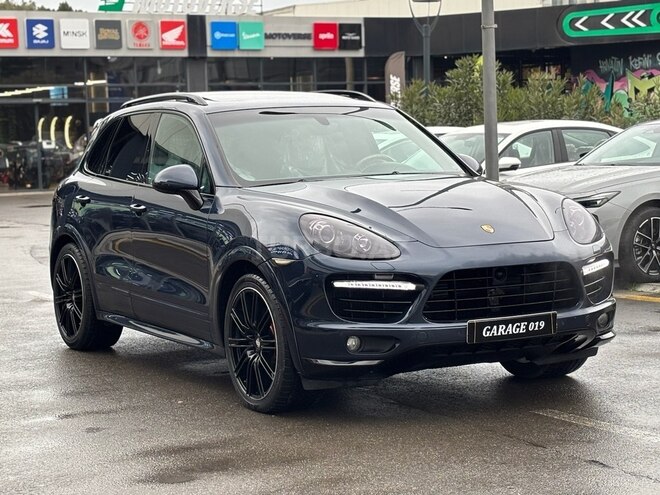 Porsche Cayenne Turbo 2011, 165,000 km - 4.8 l - Bakı