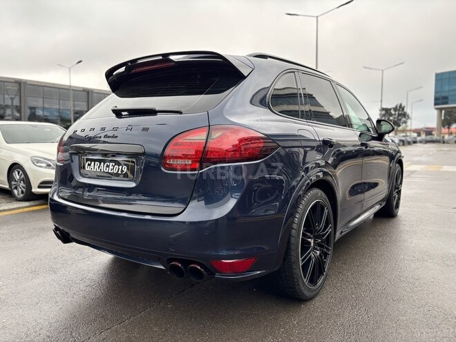 Porsche Cayenne Turbo 2011, 165,000 km - 4.8 l - Bakı