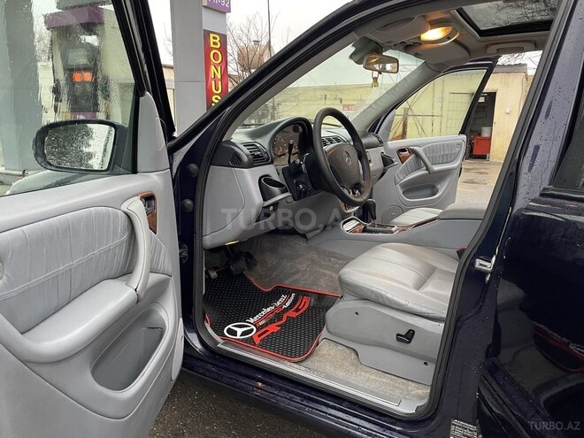 Mercedes ML 320 4MATIC 2002, 243,167 km - 3.2 l - Sumqayıt
