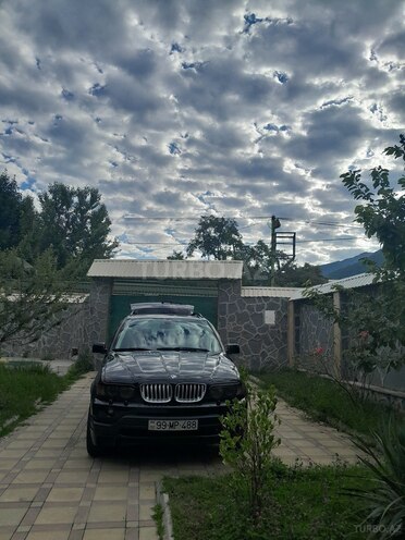 BMW X5 2001, 298,765 km - 4.4 l - Qəbələ