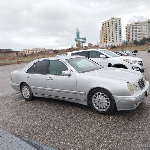 Mercedes E 280 2002, 527,000 km - 2.8 l - Bakı