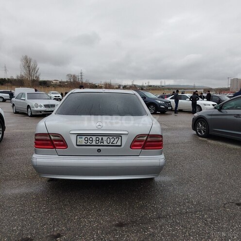 Mercedes E 280 2002, 527,000 km - 2.8 l - Bakı