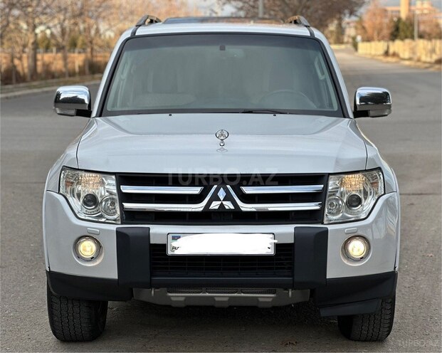 Mitsubishi Pajero 2008, 167,000 km - 3.0 l - Gəncə