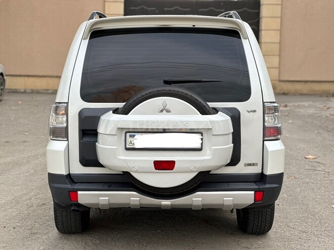 Mitsubishi Pajero 2008, 167,000 km - 3.0 l - Gəncə
