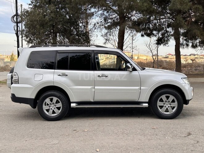 Mitsubishi Pajero 2008, 167,000 km - 3.0 l - Gəncə