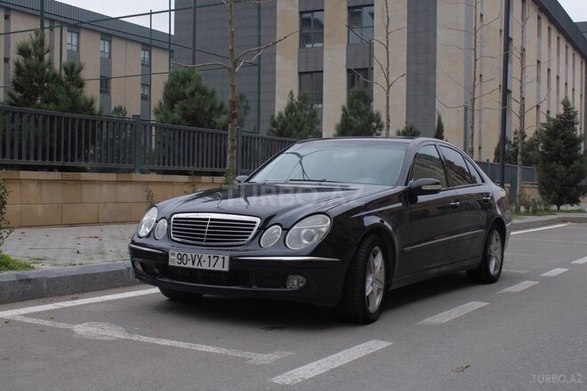 Mercedes E 320 2002, 267,000 km - 3.2 л - Bakı
