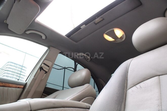 Mercedes E 320 2002, 267,000 km - 3.2 л - Bakı