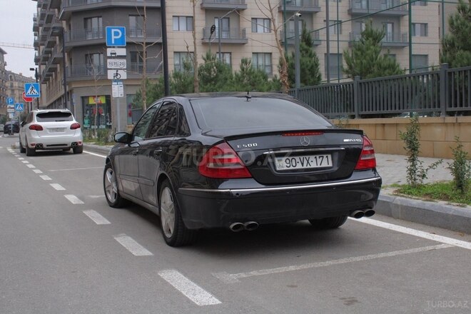 Mercedes E 320 2002, 267,000 km - 3.2 л - Bakı