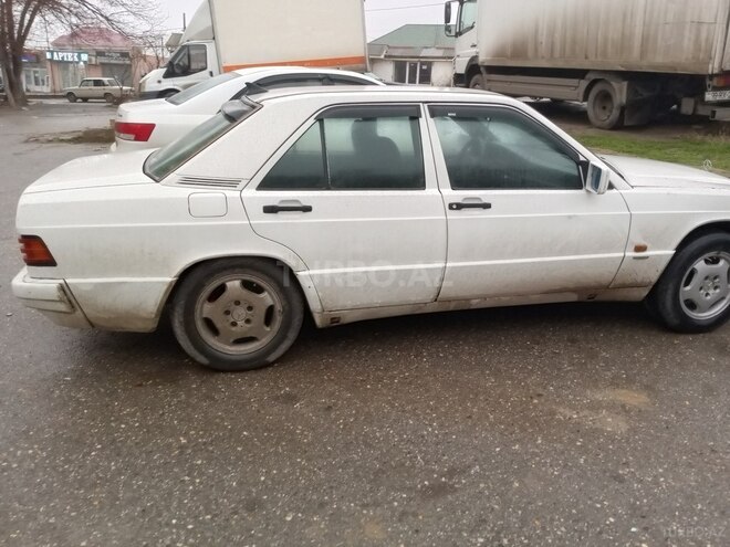 Mercedes 190 1990, 250,000 km - 2.0 l - Bakı
