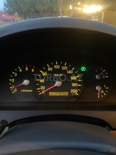 Kia Sorento 2003, 278,300 km - 2.5 л - Masallı