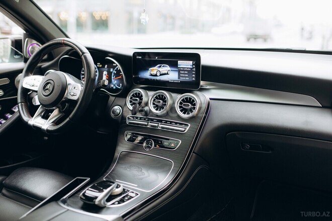 Mercedes GLC 300 4MATIC 2018, 155,000 km - 2.0 l - Bakı