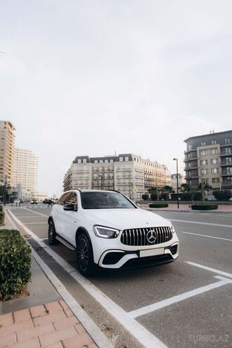 Mercedes GLC 300 4MATIC 2018, 155,000 km - 2.0 l - Bakı
