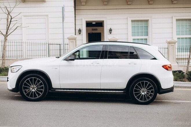 Mercedes GLC 300 4MATIC 2018, 155,000 km - 2.0 l - Bakı