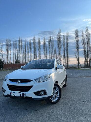 Hyundai ix35 2010, 304,000 km - 2.0 l - Bərdə