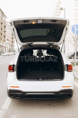 Mercedes GLC 300-6