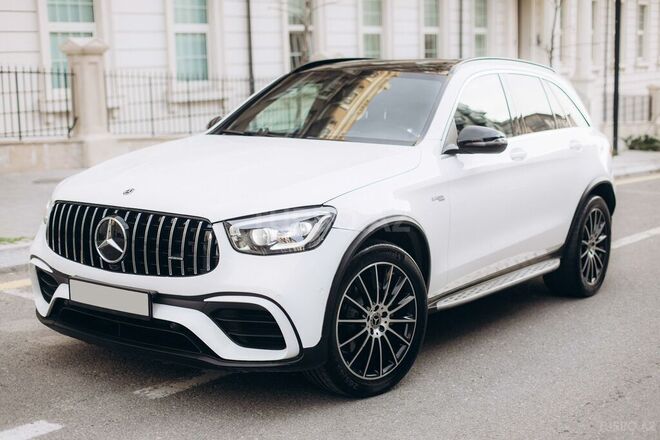 Mercedes GLC 300-1