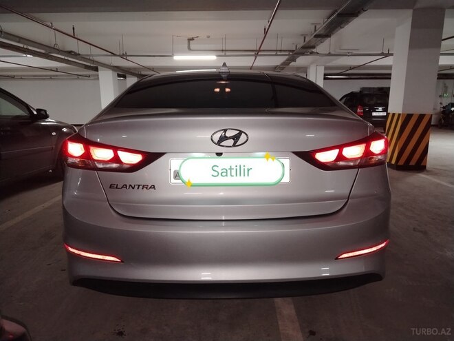 Hyundai Elantra 2016, 111,000 km - 2.0 l - Bakı