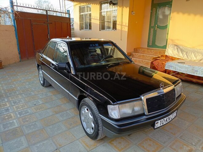 Mercedes 190 1990, 290,000 km - 2.0 л - Bərdə