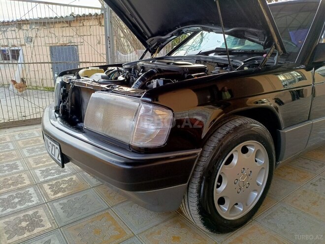 Mercedes 190 1990, 290,000 km - 2.0 л - Bərdə