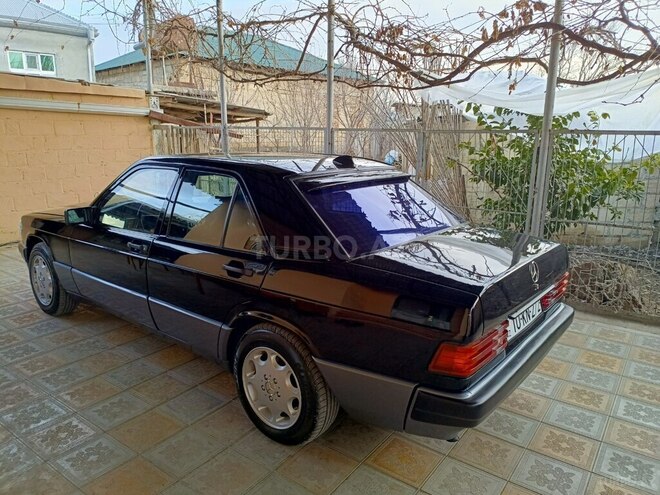 Mercedes 190 1990, 290,000 km - 2.0 л - Bərdə