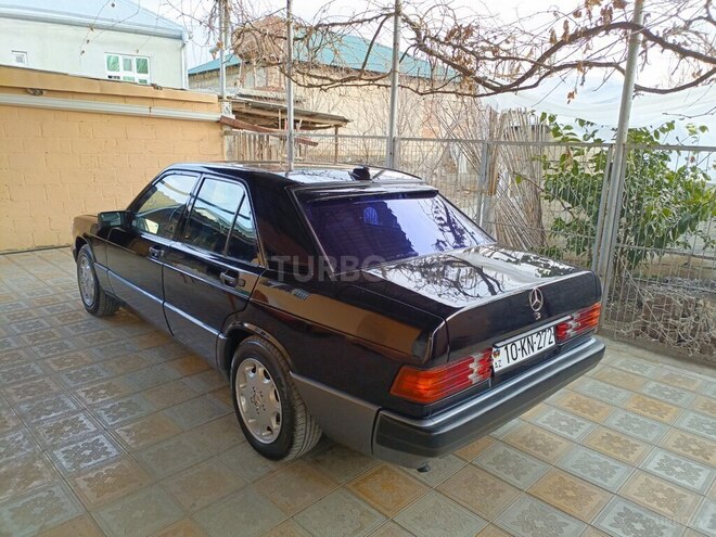 Mercedes 190 1990, 290,000 km - 2.0 л - Bərdə