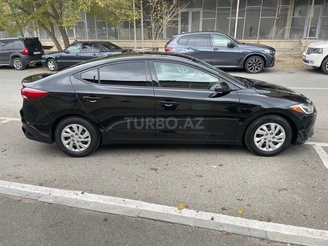 Hyundai Elantra 2018, 102,341 km - 2.0 l - Bakı