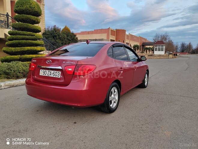 Hyundai Elantra 2009, 156,000 km - 2.0 l - Tovuz