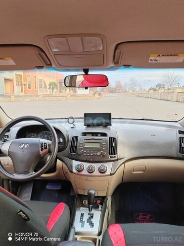 Hyundai Elantra 2009, 156,000 km - 2.0 l - Tovuz