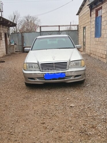 Mercedes C 180 2000, 275,000 km - 1.8 л - Ağdam