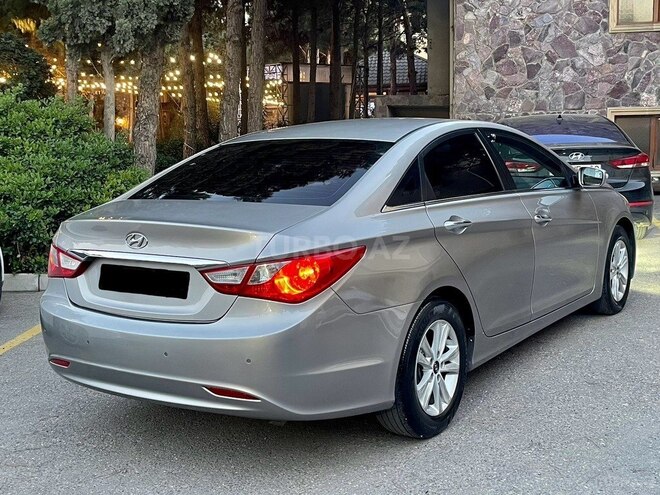Hyundai Sonata 2010, 187,000 km - 2.0 л - Bakı
