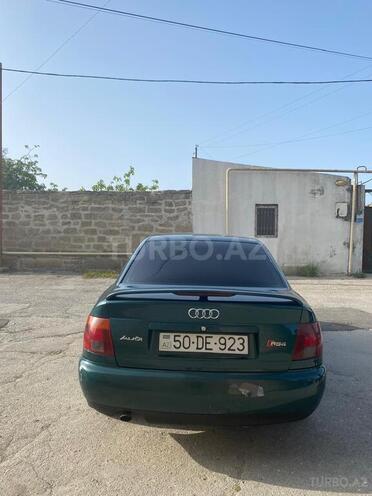 Audi A4 1995, 275,000 km - 1.8 l - Bakı