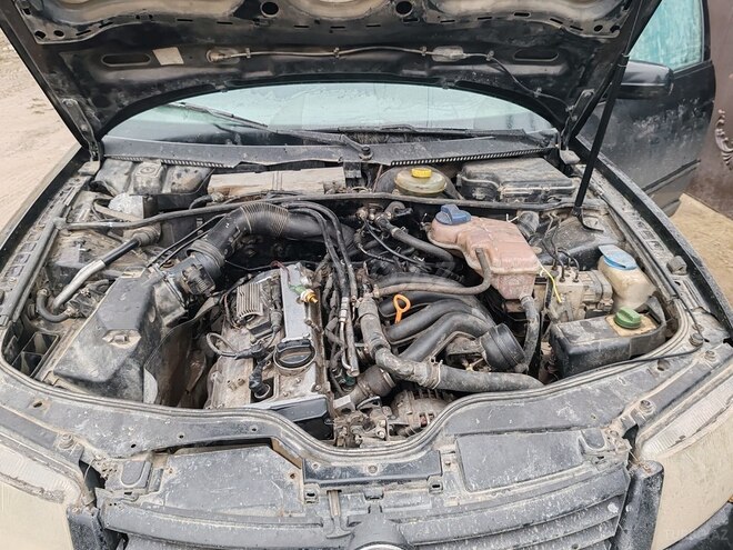 Volkswagen Passat 1998, 289,000 km - 1.8 l - Bakı