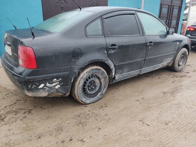 Volkswagen Passat 1998, 289,000 km - 1.8 l - Bakı