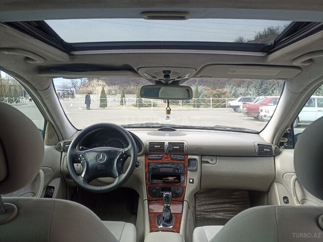 Mercedes C 200 2001, 305,230 km - 2.0 л - Bakı